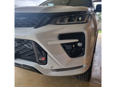 Toyota Sw4 Gr sport 2.8tdi 4x4at